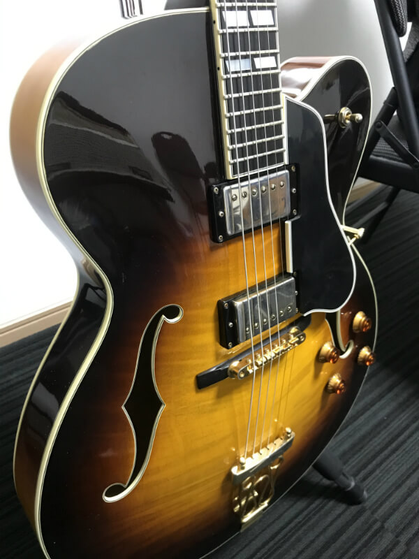 Eastman T-350 | Mistletoe Music School